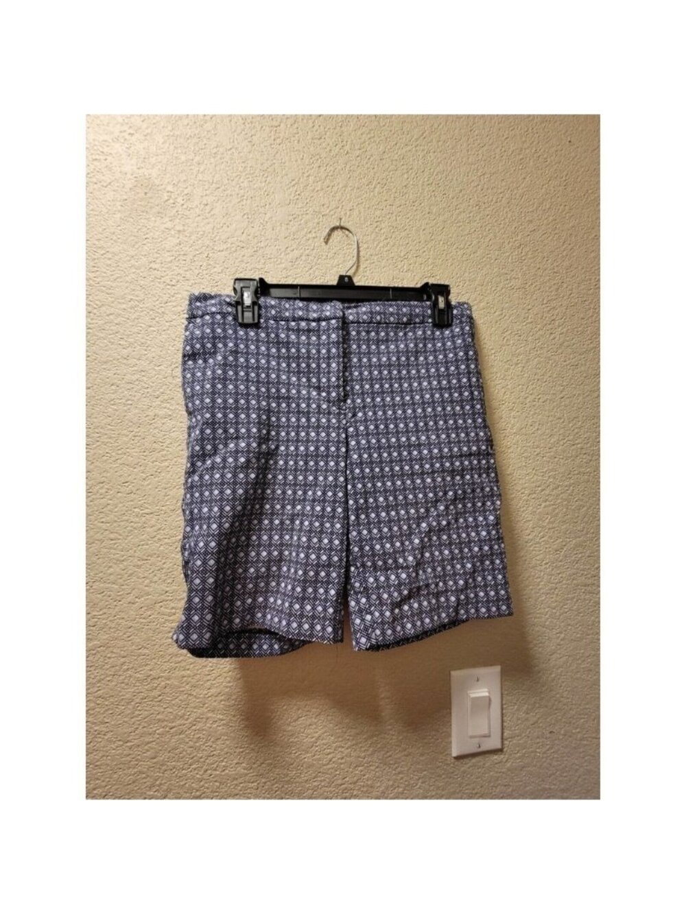 MARIO SERRANI navy blue gray white geometric shorts size 8